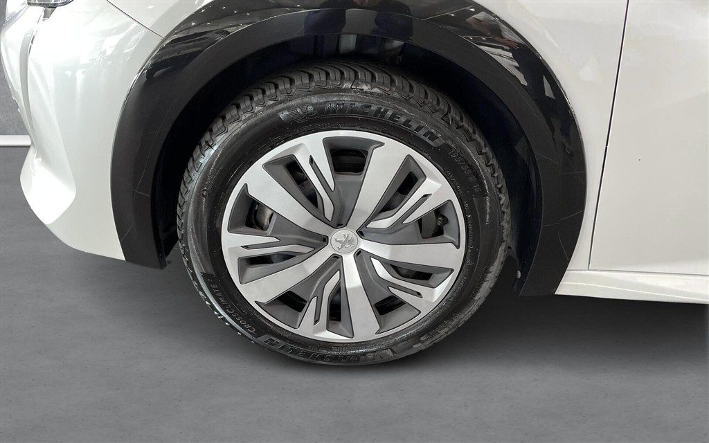 Peugeot e-208 EL Active 136HK 5d Aut. - Image 16