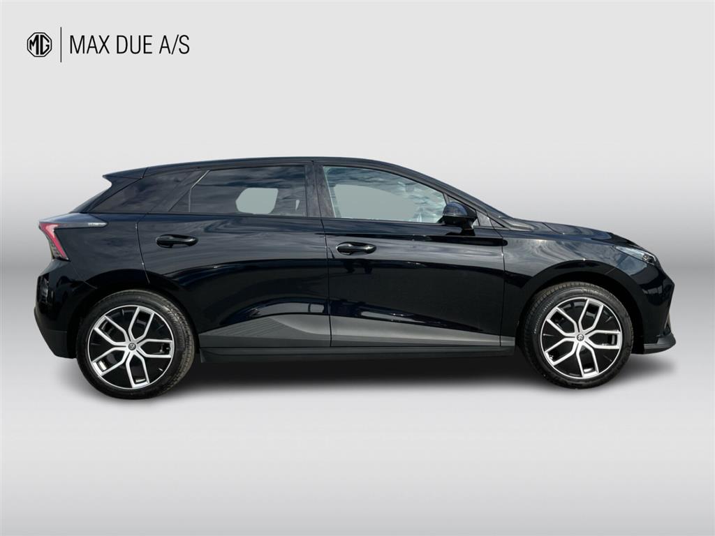 MG MG4 Electric 64 kWh LR RWD Luxury MY24 204HK 5d Aut. - Image 4