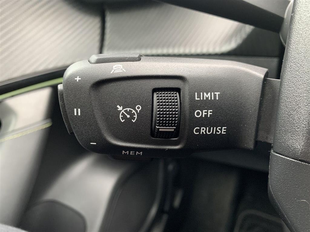 Peugeot e-2008 50 kWh GT Line 136HK 5d Aut. - Image 15