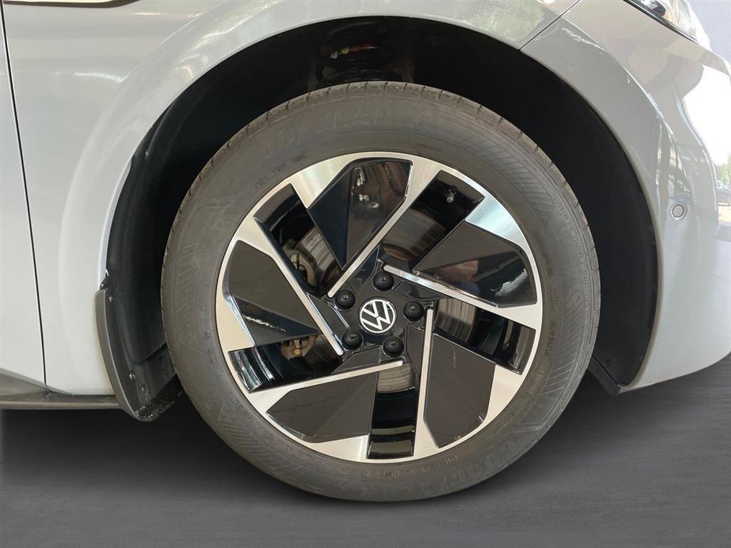 VW ID.3 EL Pro Performance 204HK 5d Aut. - Image 9