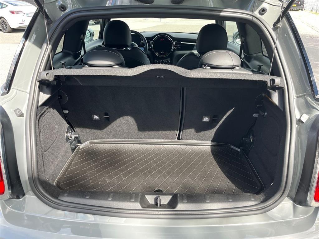 Mini Cooper SE EL Premium Plus 184HK 3d Aut. - Image 16