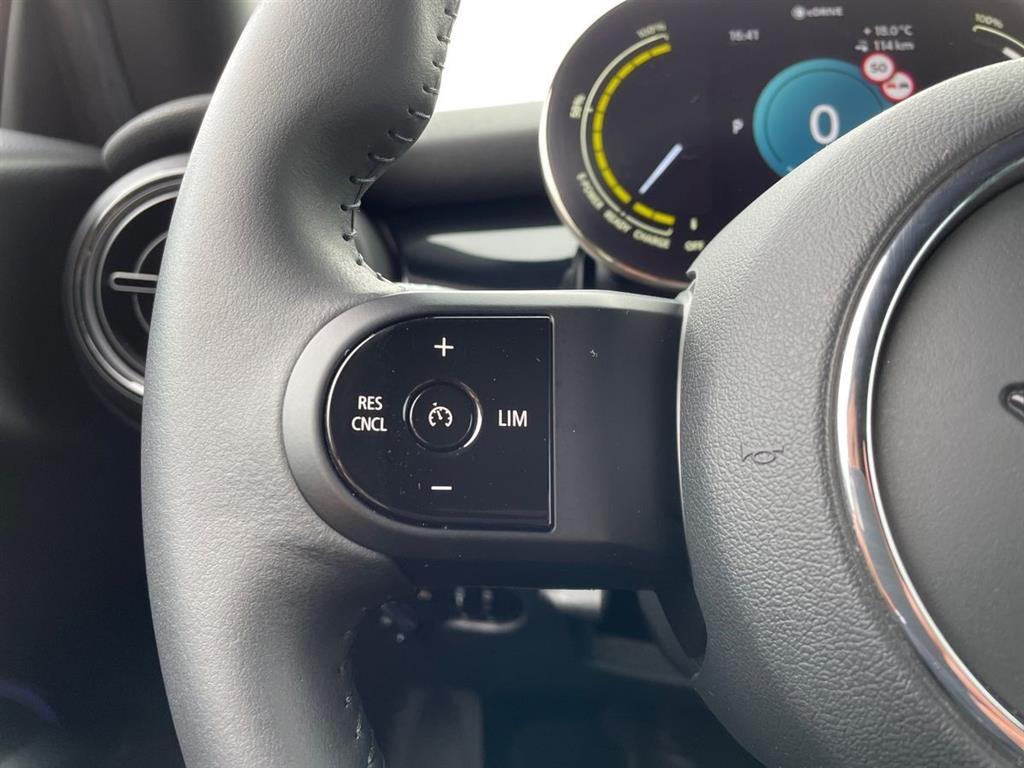 Mini Cooper SE EL Premium Plus 184HK 3d Aut. - Image 19