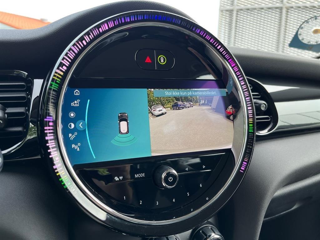 Mini Cooper SE EL Premium Plus 184HK 3d Aut. - Image 16