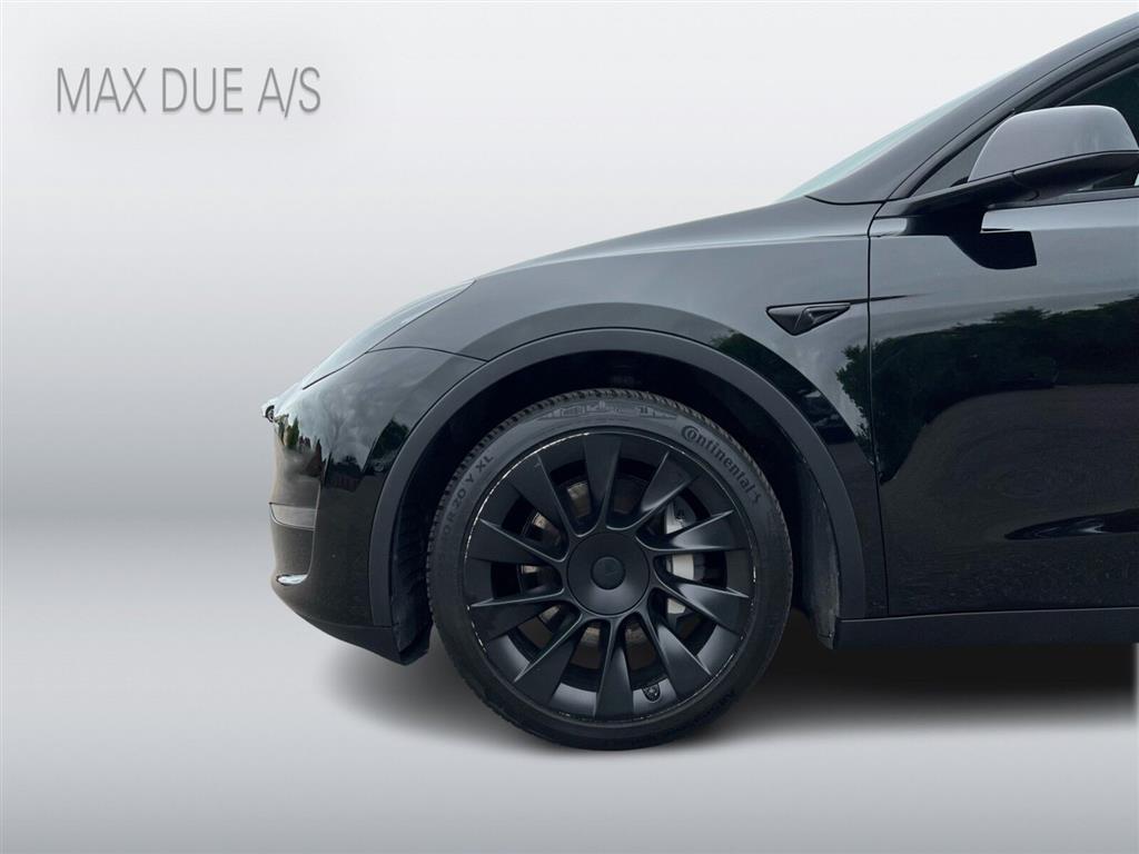 Tesla Model Y 75 kWh Long Range AWD 514HK 5d Aut. - Image 22