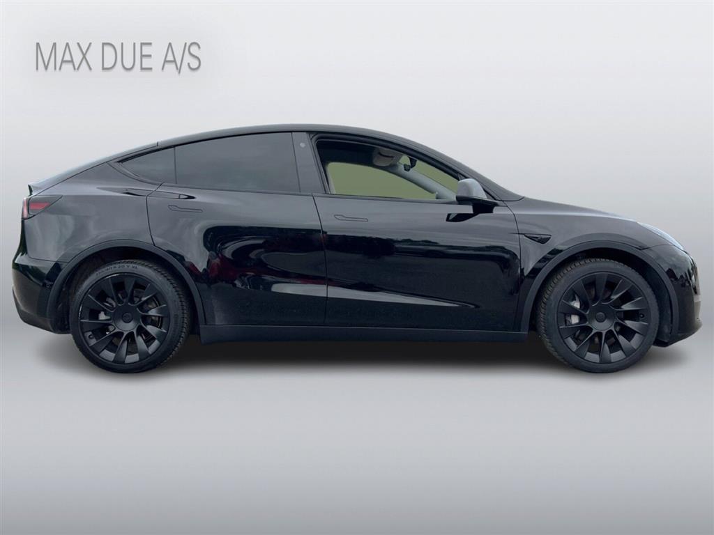 Tesla Model Y 75 kWh Long Range AWD 514HK 5d Aut. - Image 4