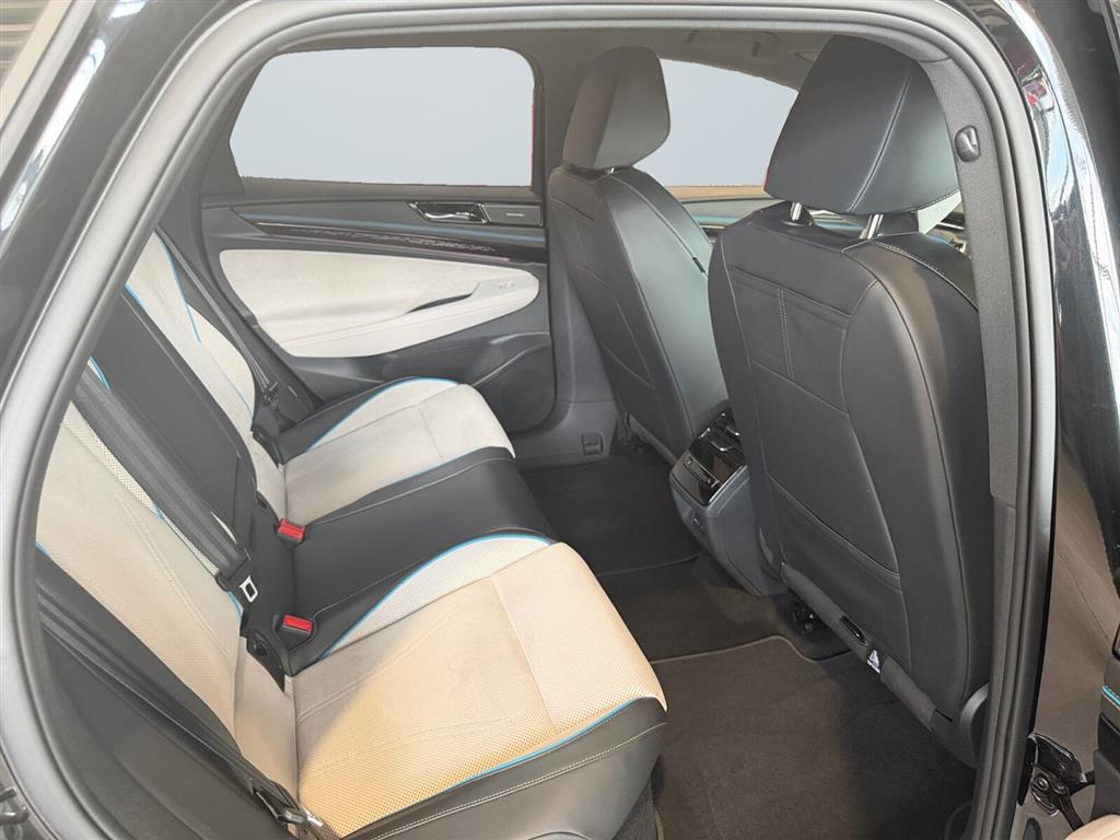 VW ID.7 EL Pro 286HK 5d Aut. - Image 14