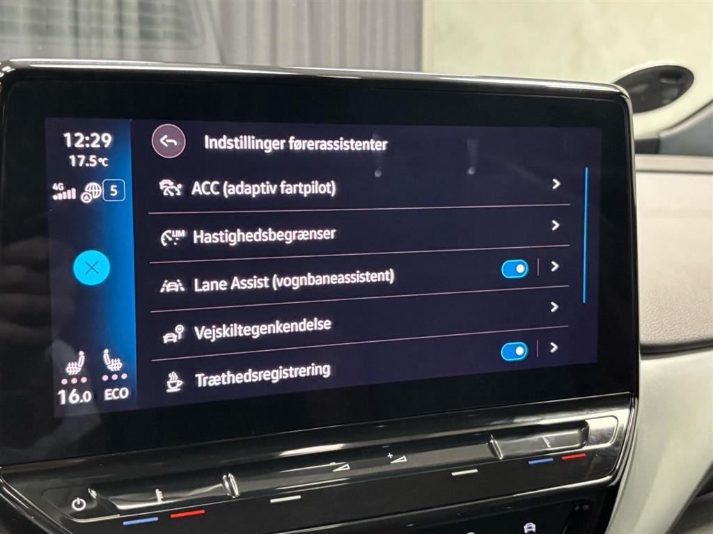 VW ID.4 EL 1st 204HK 5d Aut. - Image 17