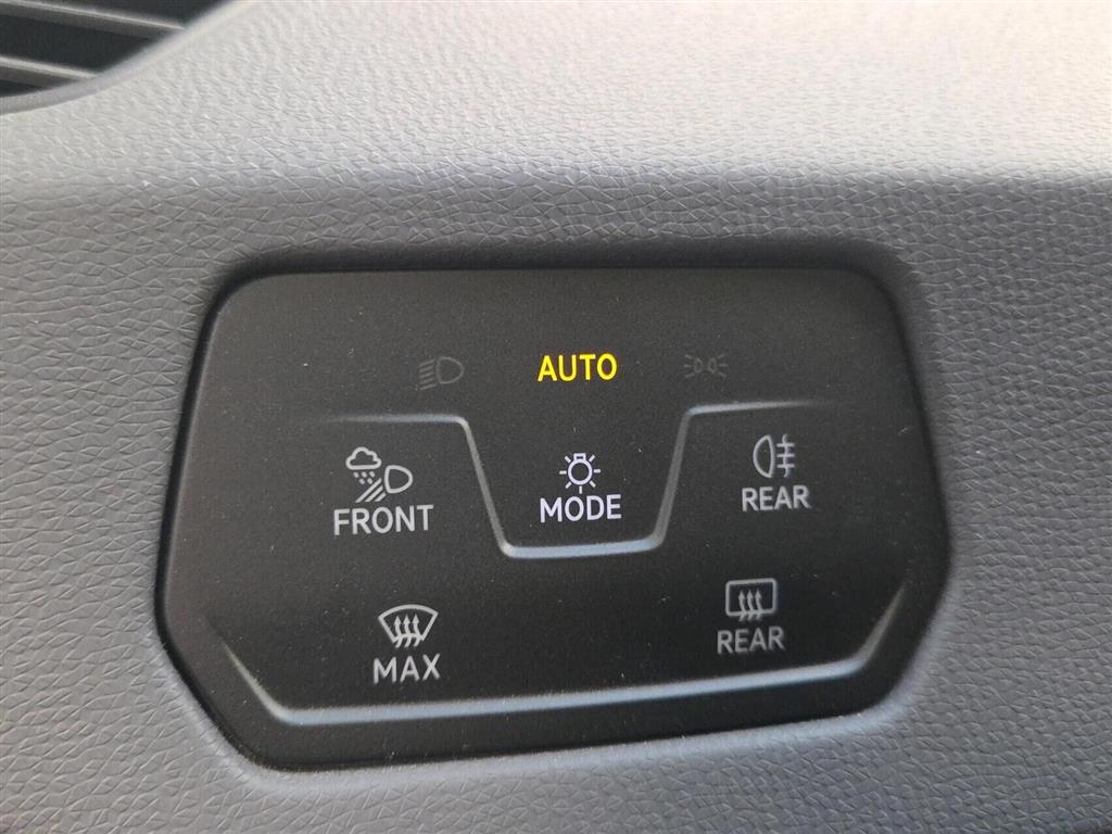 VW ID.3 EL Pro Performance 204HK 5d Aut. - Image 9