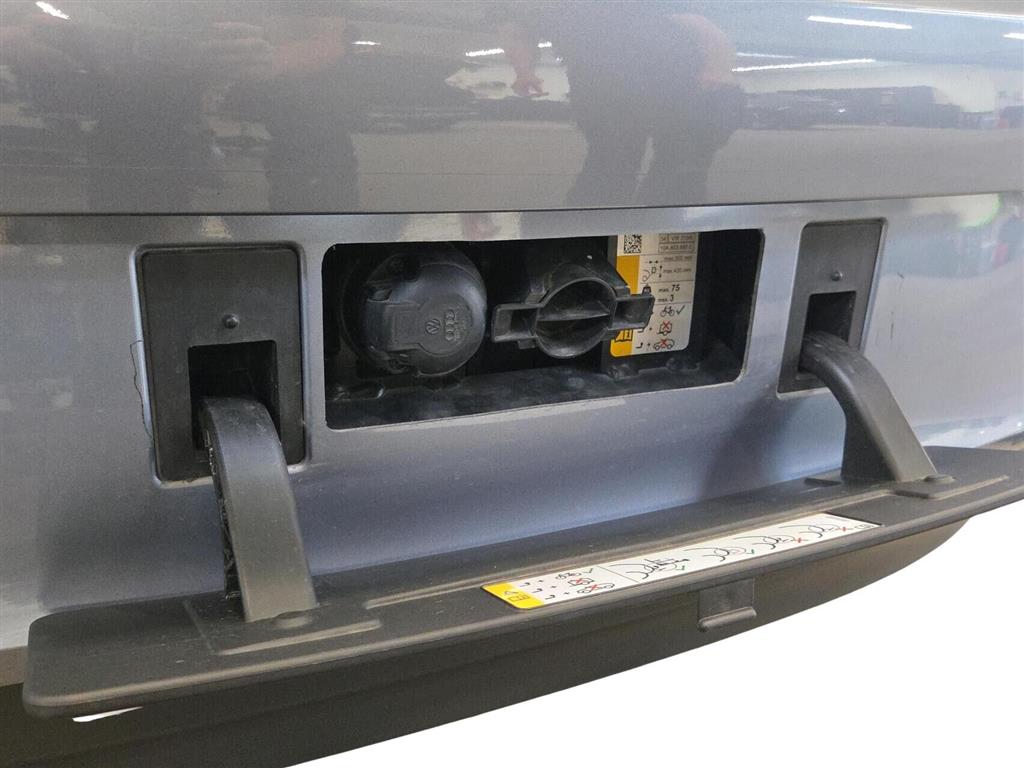 VW ID.3 EL Pro Performance 204HK 5d Aut. - Image 10
