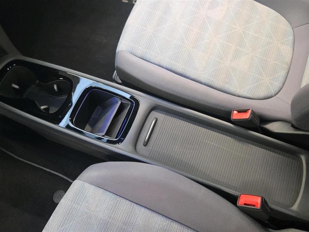 VW ID.3 EL Pro Performance 204HK 5d Aut. - Image 14