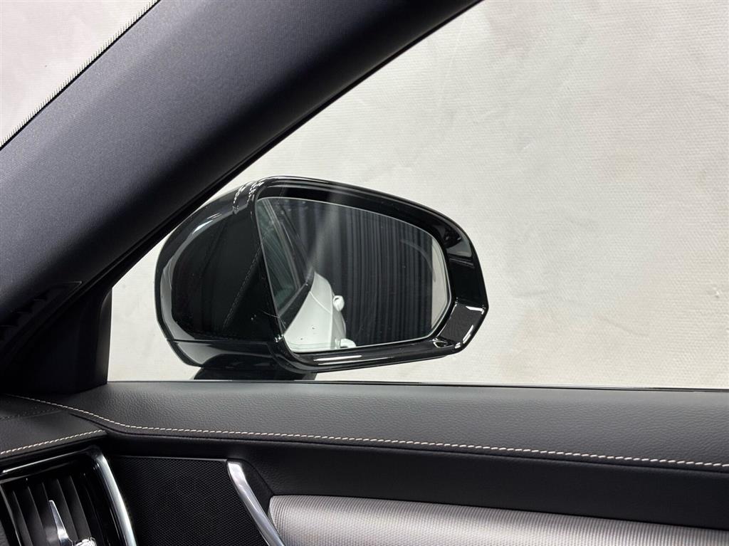 Volvo S90 2,0 D4 R-design 190HK 8g Aut. - Image 26