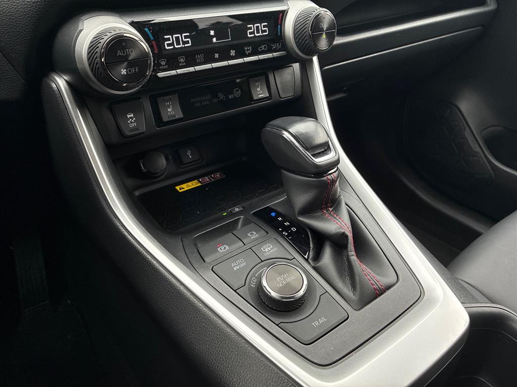 Toyota RAV4 Plug-in 2,5 Plugin-hybrid Active Premium AWD 306HK 5d 6g Aut. - Image 17