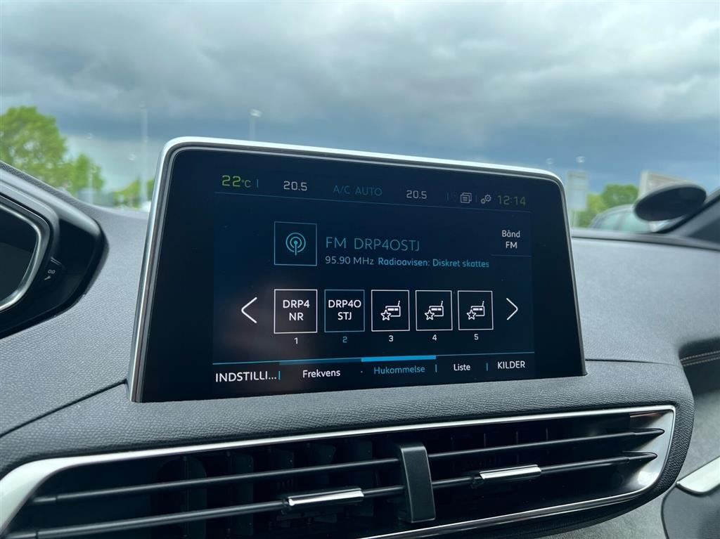 Peugeot 3008 1,6 PureTech Plugin-hybrid GT AWD EAT8 300HK 5d 8g Aut. - Image 16
