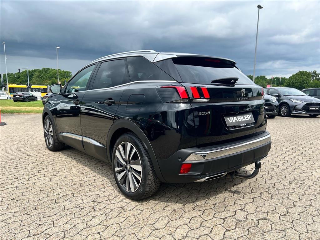 Peugeot 3008 1,6 PureTech Plugin-hybrid GT AWD EAT8 300HK 5d 8g Aut. - Image 3