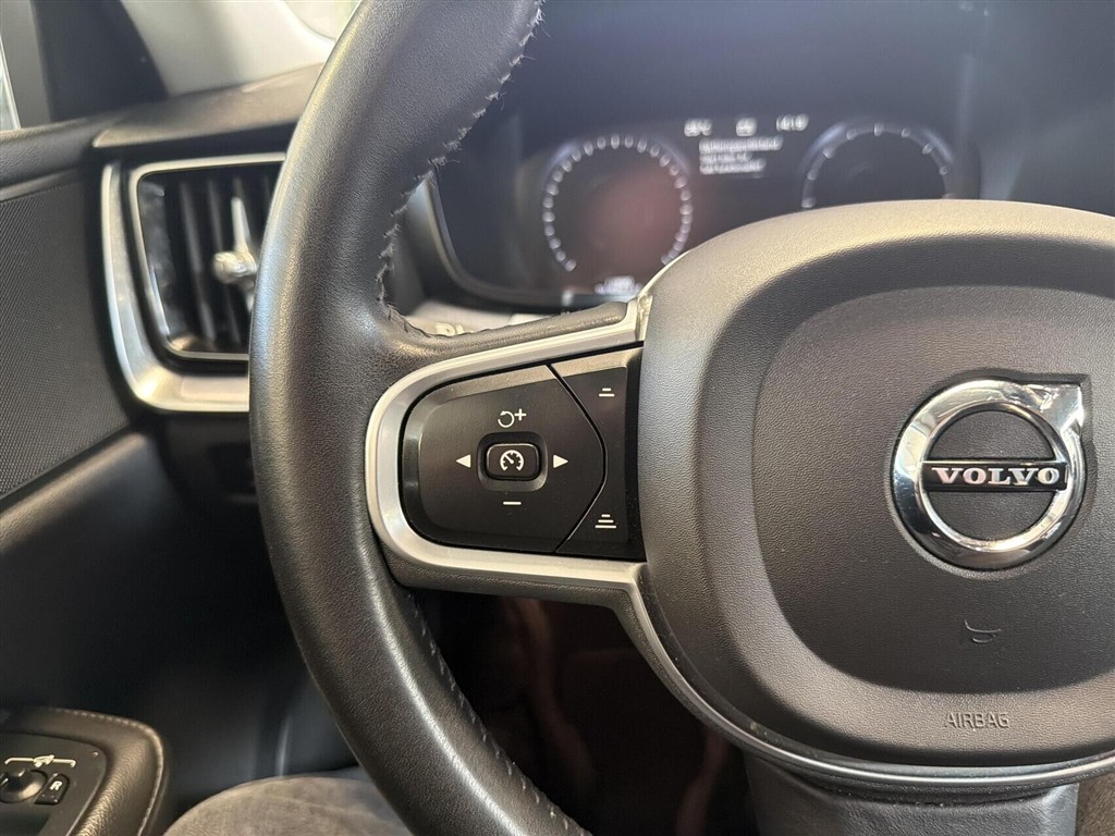 Volvo V60 2,0 D4 Momentum 190HK Stc 8g Aut. - Image 7