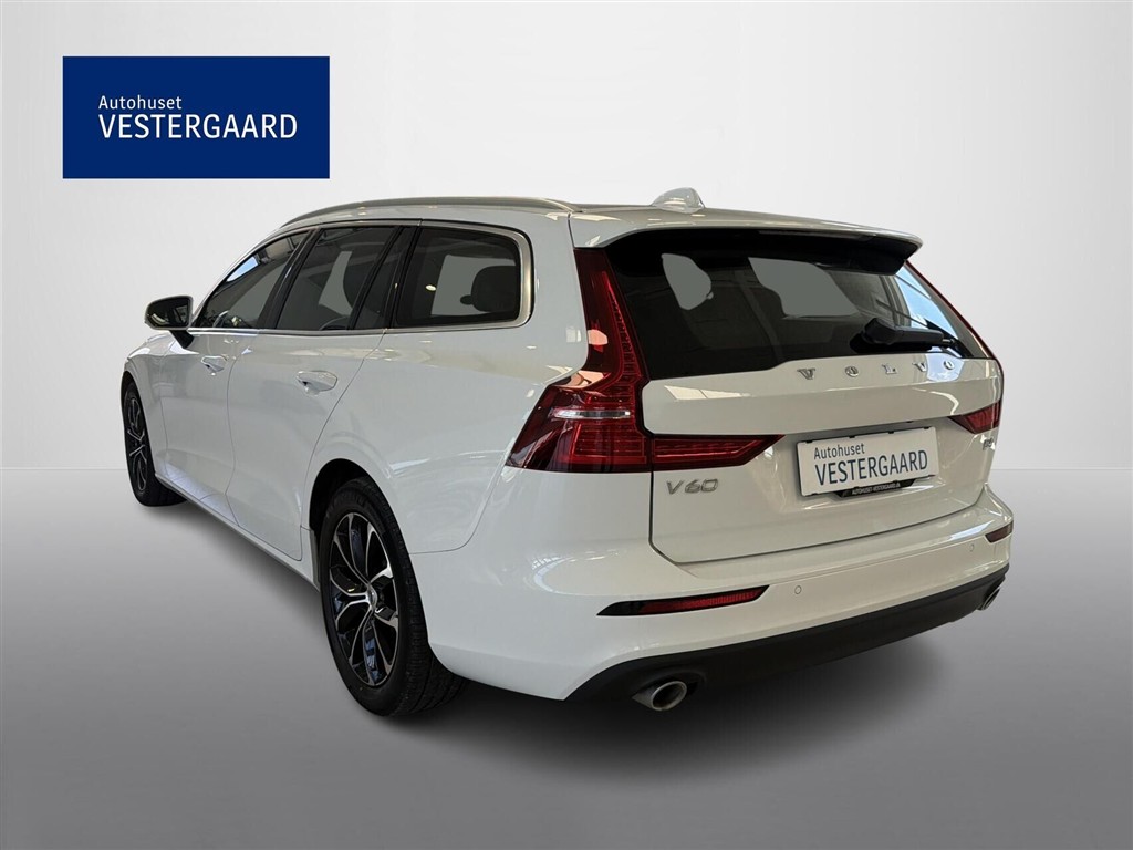 Volvo V60 2,0 D4 Momentum 190HK Stc 8g Aut. - Image 3