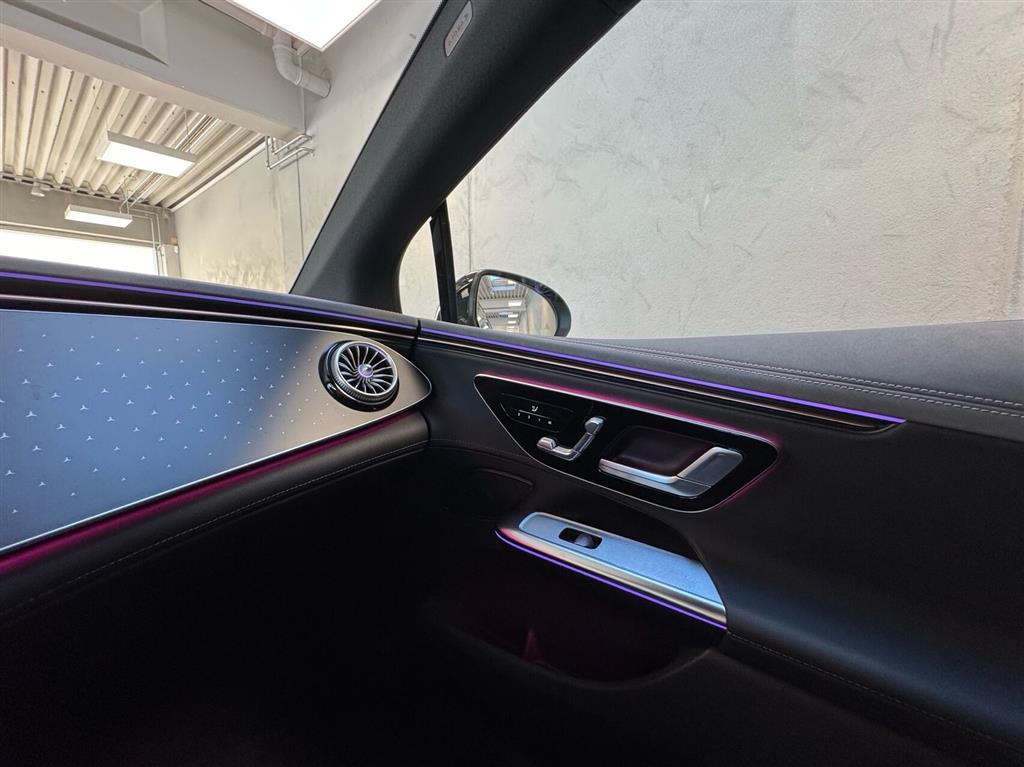 Mercedes-Benz EQE 300 EL Electric Art 245HK Aut. - Image 22