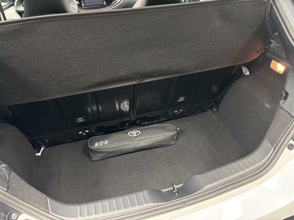 Toyota Aygo X 1,0 VVT-I Air Active 72HK 5d - Image 6