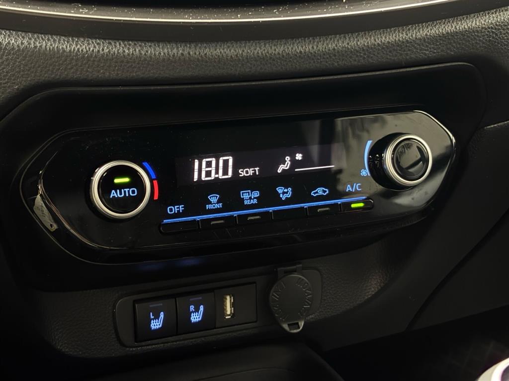 Toyota Aygo X 1,0 VVT-I Air Active 72HK 5d - Image 13