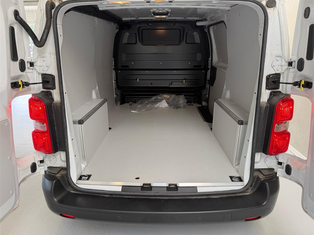 Opel Vivaro-e L2V1 EL Enjoy 136HK Van Aut. - Image 8