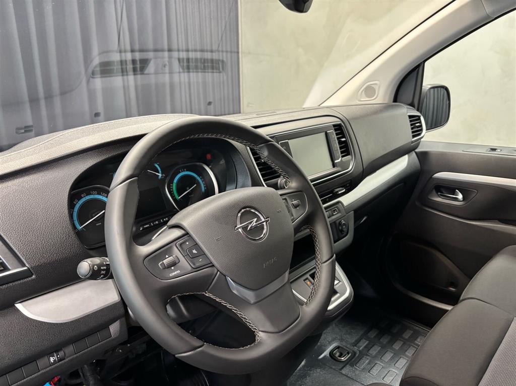 Opel Vivaro-e L2V1 EL Enjoy 136HK Van Aut. - Image 7