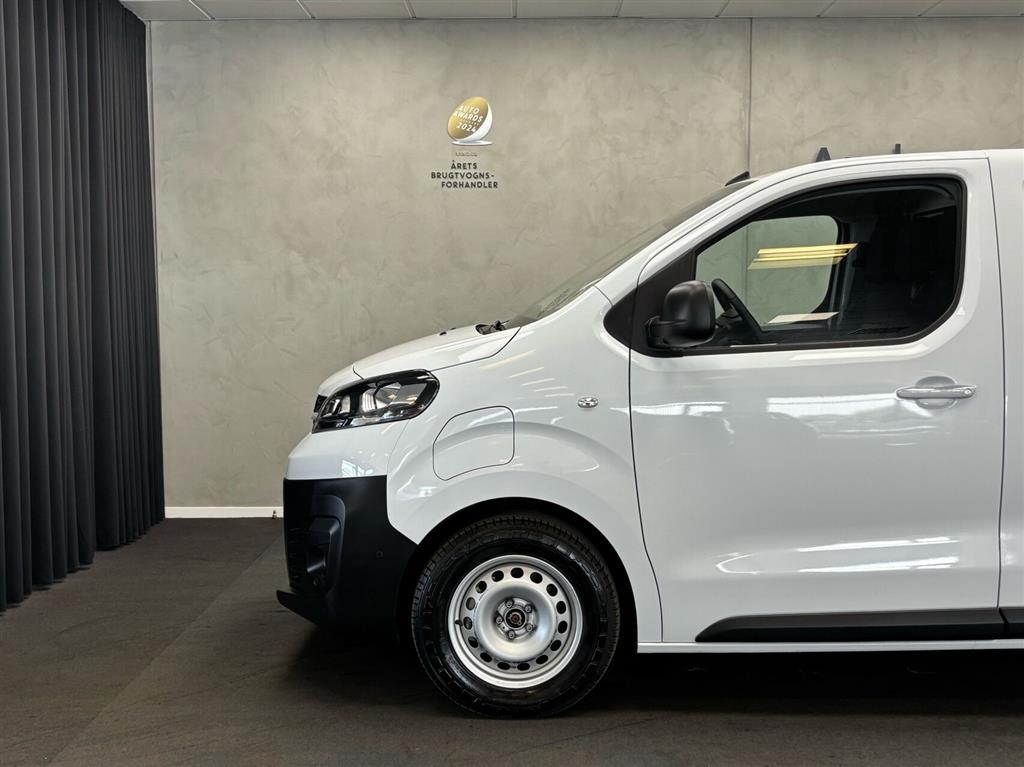 Opel Vivaro-e L2V1 EL Enjoy 136HK Van Aut. - Image 4