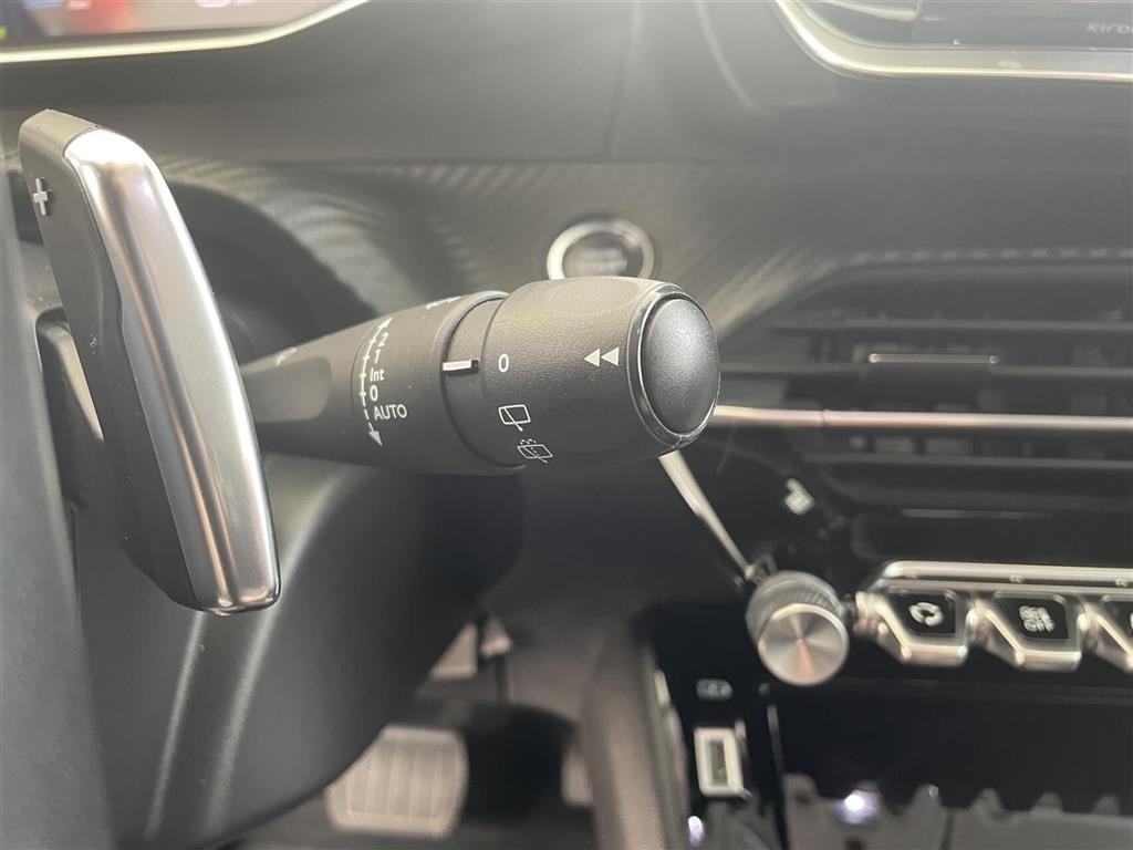 Peugeot 2008 1,5 BlueHDi Allure Pack EAT8 130HK 5d 8g Aut. - Image 20