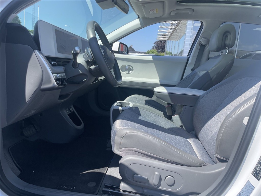 Hyundai Ioniq 5 Electric 72,6 kWh Advanced 218HK 5d Aut. - Image 8