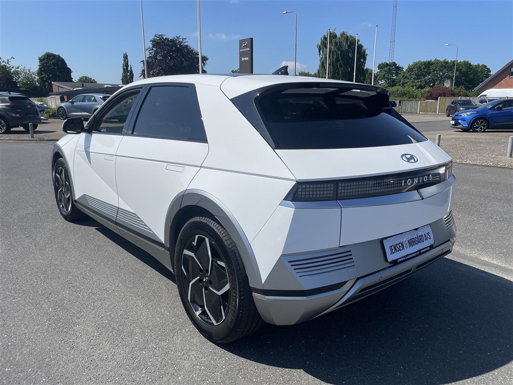 Hyundai Ioniq 5 Electric 72,6 kWh Advanced 218HK 5d Aut. - Image 4