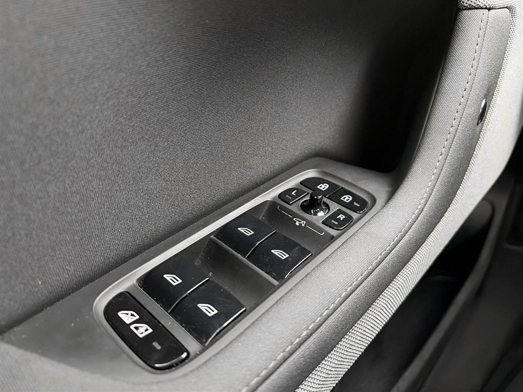 Polestar 2 EL Long range Single motor 231HK 5d Aut. - Image 17