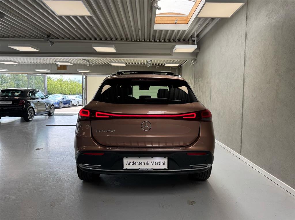 Mercedes-Benz EQA 250 EL Electric Art 190HK 5d Aut. - Image 7