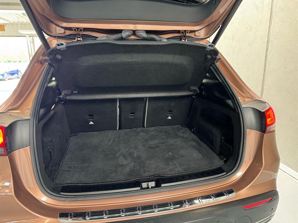 Mercedes-Benz EQA 250 EL Electric Art 190HK 5d Aut. - Image 12