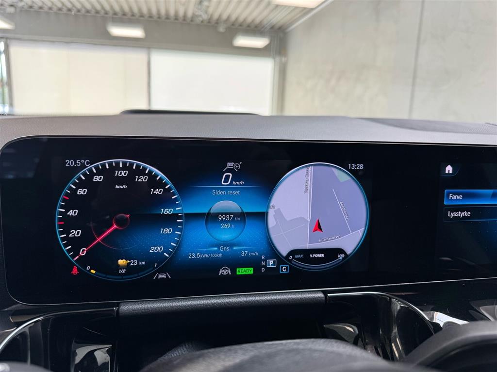 Mercedes-Benz EQA 250 EL Electric Art 190HK 5d Aut. - Image 19
