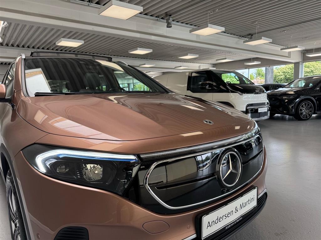 Mercedes-Benz EQA 250 EL Electric Art 190HK 5d Aut. - Image 3