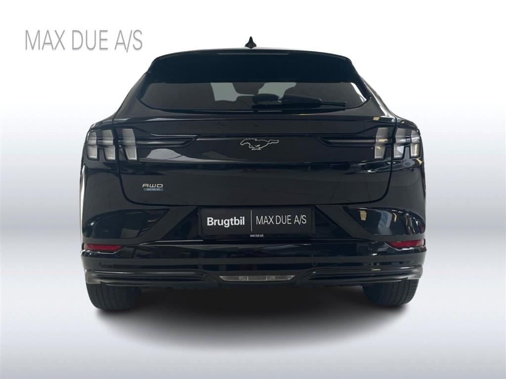 Ford Mustang Mach-E EL UR Premium AWD 351HK 5d Aut. - Image 6