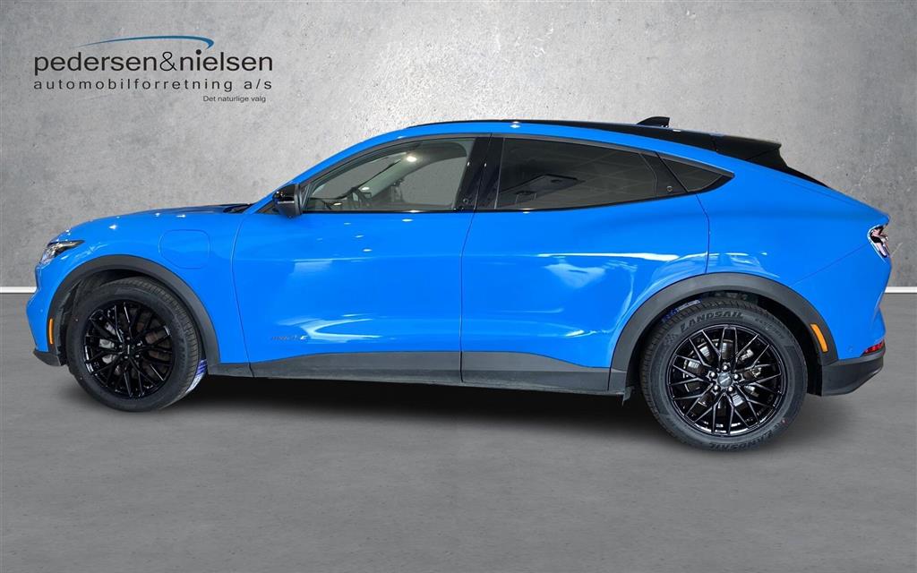 Ford Mustang Mach-E EL SR 269HK 5d Aut. - Image 2
