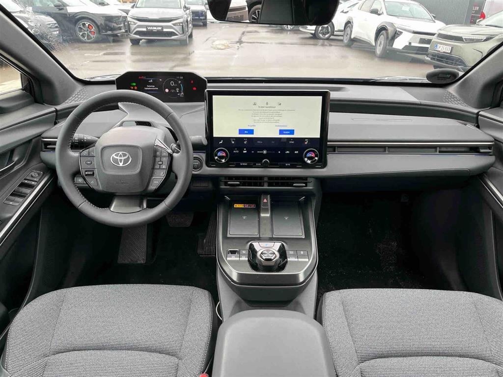 Toyota bZ4X 165 kW (224 hk) aut. gear Active Tech - Image 6