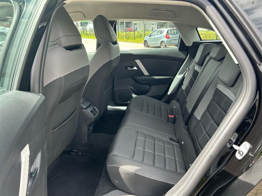 Citroën e-C4 EL You! 136HK 5d Aut. - Image 10