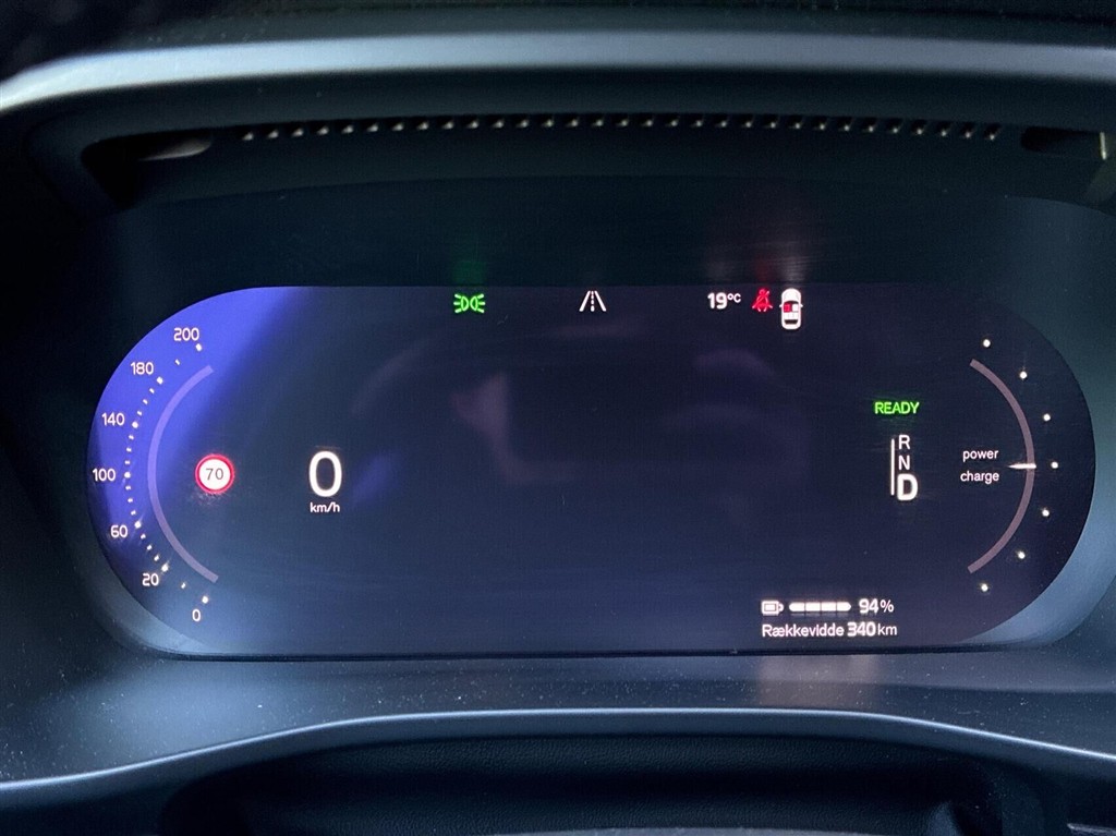 Volvo XC40 P6 Recharge Ultimate 231HK 5d Aut. - Image 17