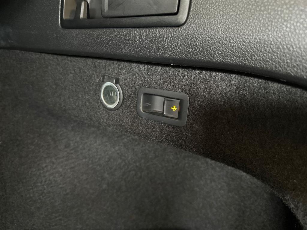 VW Passat Variant 1,4 TSI Plugin-hybrid GTE DSG 218HK Stc 6g Aut. - Image 19