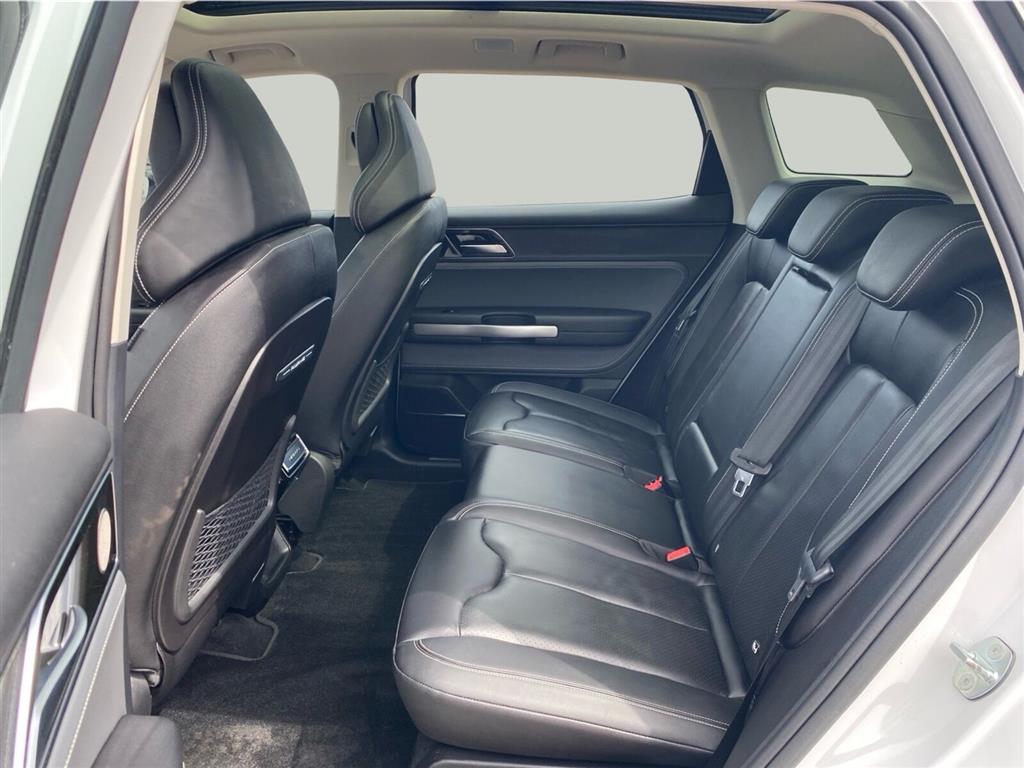 Aiways U5 EL Premium 204HK 5d Aut. - Image 12