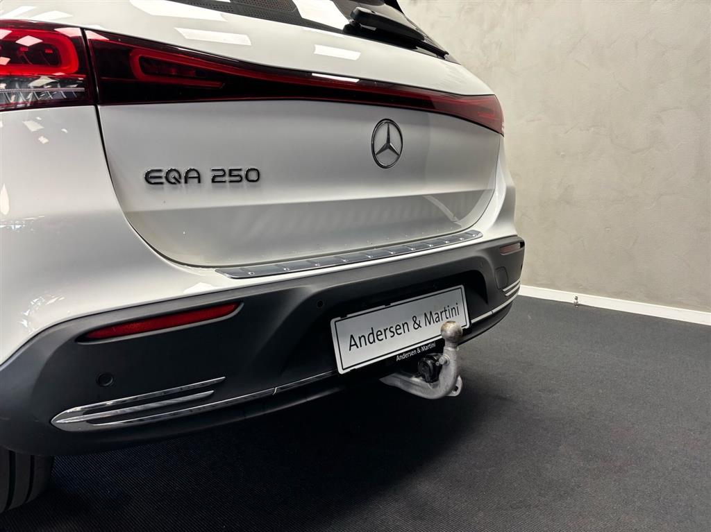 Mercedes-Benz EQA 250 EL Progressive 190HK 5d Aut. - Image 6