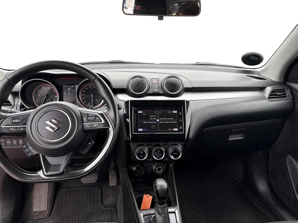 Suzuki Swift 1,2 Dualjet Mild hybrid Exclusive AEB CVT 83HK 5d Trinl. Gear - Image 6