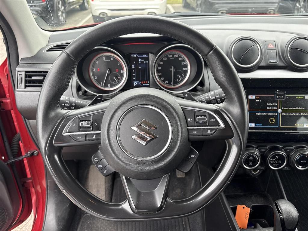 Suzuki Swift 1,2 Dualjet Mild hybrid Exclusive AEB CVT 83HK 5d Trinl. Gear - Image 9