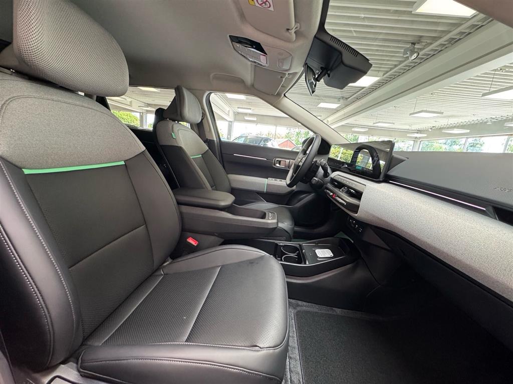 Kia EV4 EL Long Range Upgrade 204HK 5d Aut. - Image 9
