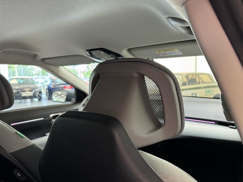 Kia EV4 EL Long Range Upgrade 204HK 5d Aut. - Image 12
