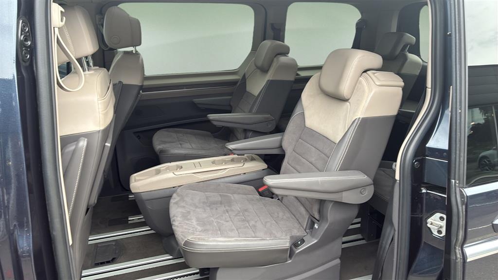 VW Multivan Kort 1,4 TSI Plugin-hybrid Style DSG 218HK 6g Aut. - Image 6
