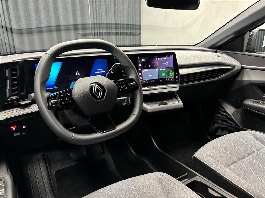 Renault Mégane E-TECH Equilibre 130HK 5d Aut. - Image 11