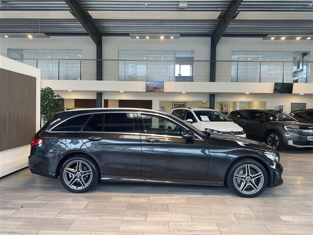 Mercedes-Benz C300 de T 2,0 CDI Plugin-hybrid AMG Line 9G-Tronic 306HK Stc Aut. - Image 2