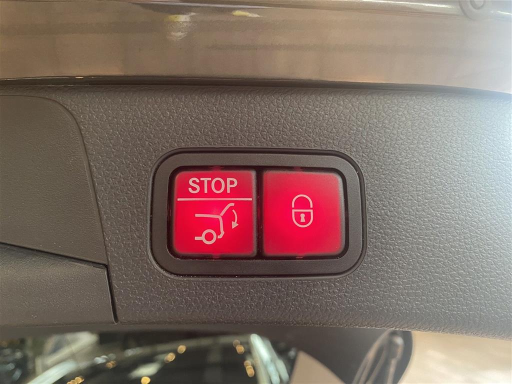 Mercedes-Benz C300 de T 2,0 CDI Plugin-hybrid AMG Line 9G-Tronic 306HK Stc Aut. - Image 23